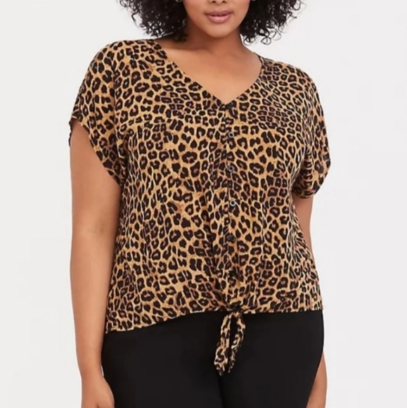 torrid Tops - Torrid Cheetah print Front tie top
